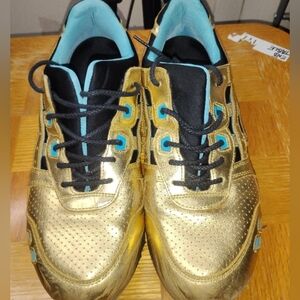 Asics Gel Lyte III x WALE x VILLA IC Champion WWE Metallic Gold MEDAL Size 11